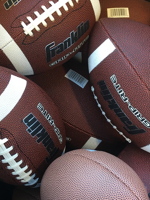 姚明辞任中国篮协主席 郭振明接任.